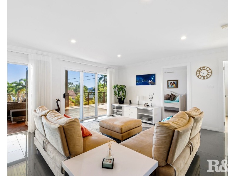 3 Tulani Avenue, Daleys Point NSW 2257