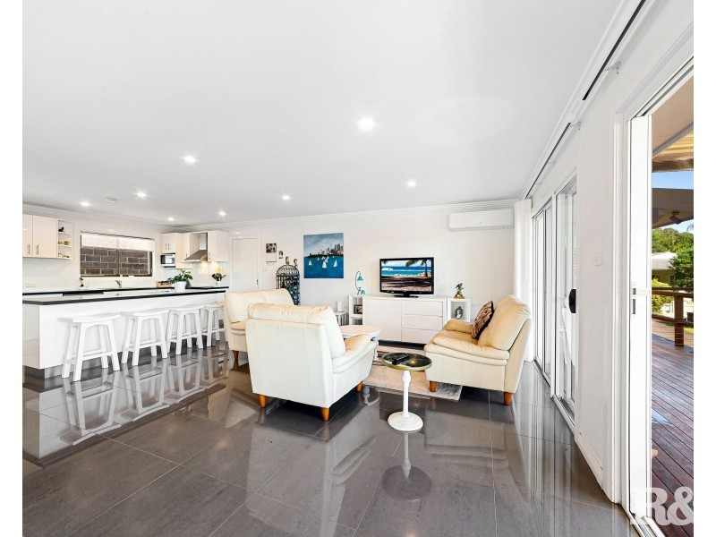 3 Tulani Avenue, Daleys Point NSW 2257