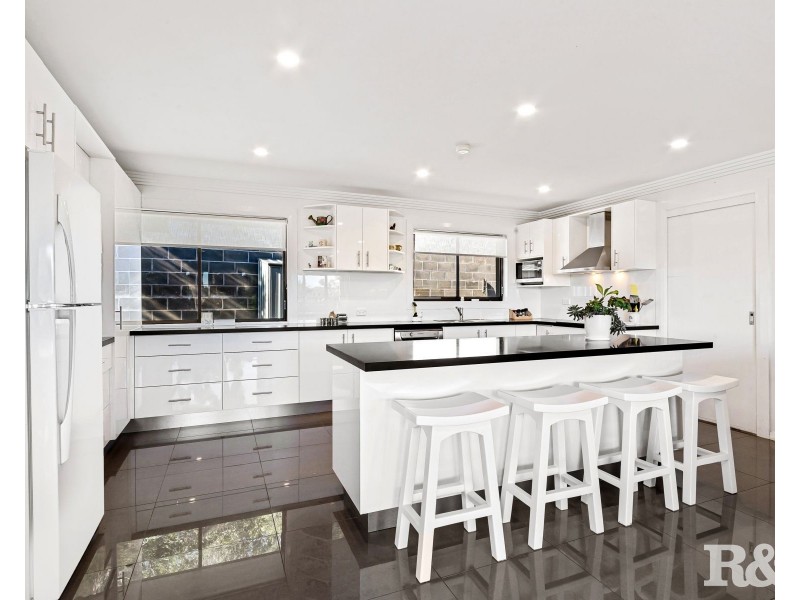 3 Tulani Avenue, Daleys Point NSW 2257