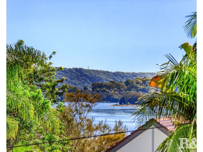 3 Tulani Avenue, Daleys Point NSW 2257
