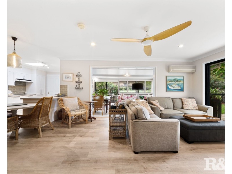 28 Beachfront Parade, St Huberts Island NSW 2257