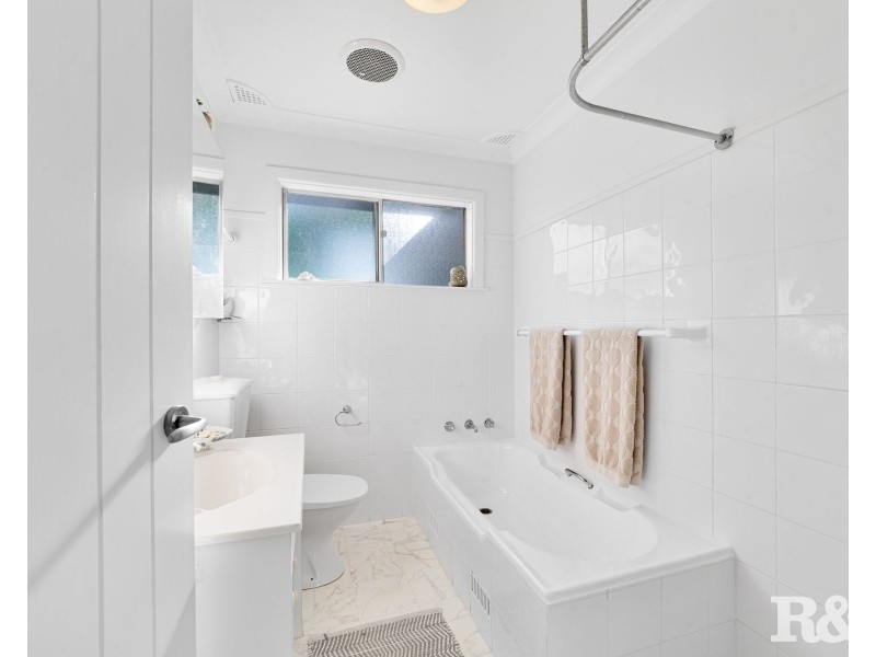 33 Karloo Road, Umina Beach NSW 2257