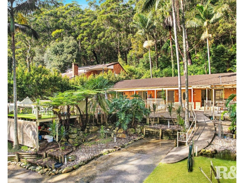 25 Daley Avenue, Daleys Point NSW 2257