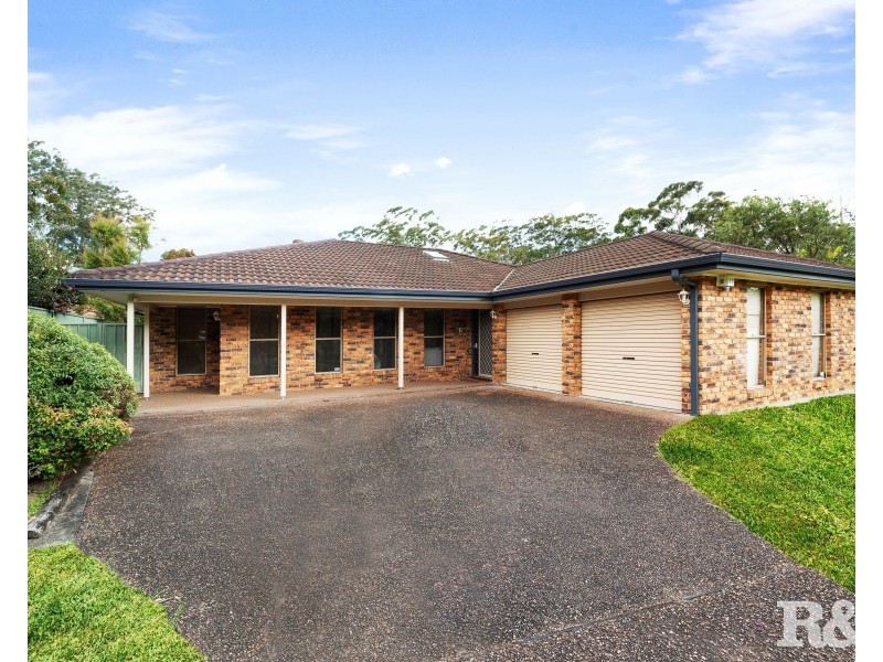 27 Stratford Park Dr, Terrigal NSW 2260