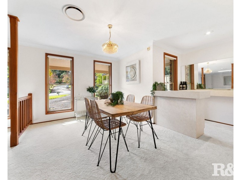 27 Stratford Park Dr, Terrigal NSW 2260
