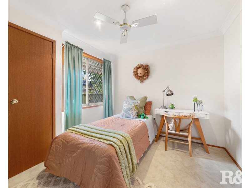 27 Stratford Park Dr, Terrigal NSW 2260