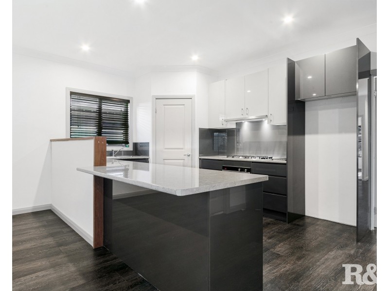 10 Trafalgar Avenue, Woy Woy NSW 2256