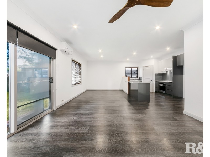 10 Trafalgar Avenue, Woy Woy NSW 2256