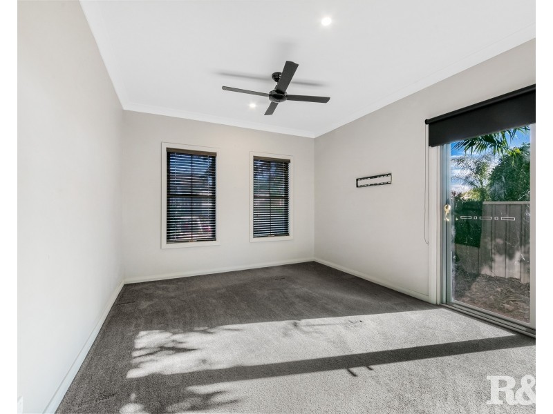 10 Trafalgar Avenue, Woy Woy NSW 2256