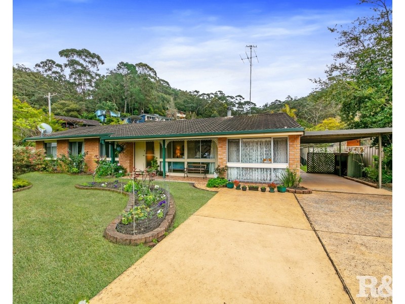 1 Clipper Crescent, Tascott NSW 2250