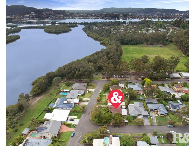 40 Bayline Drive, Point Clare NSW 2250