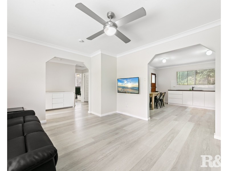 28 Blue Waters Parade, Tascott NSW 2250