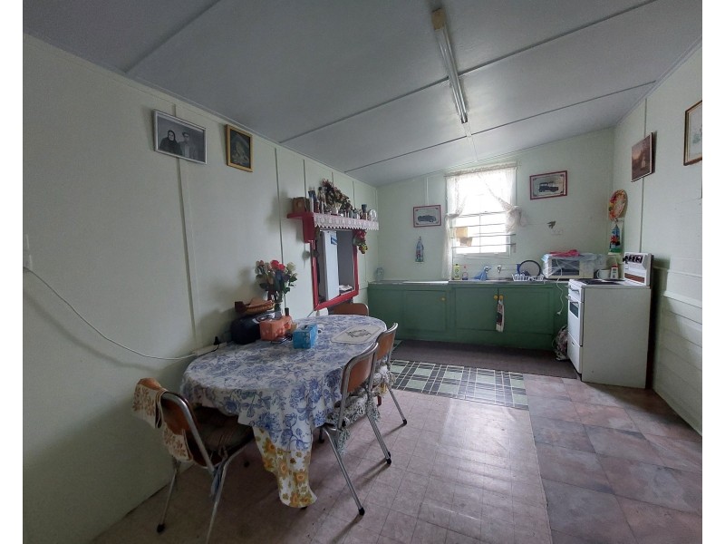 26 Wellington Street, Umina Beach NSW 2257