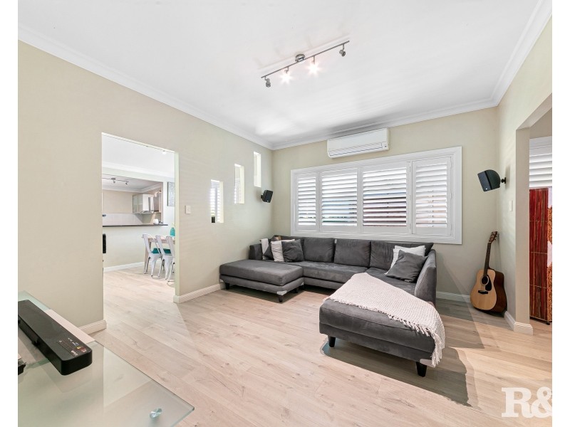 37 Wellington Street, Umina Beach NSW 2257