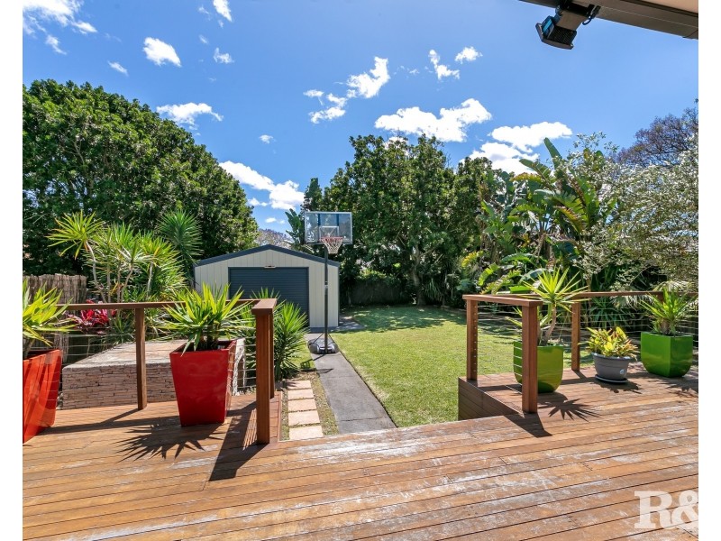37 Wellington Street, Umina Beach NSW 2257