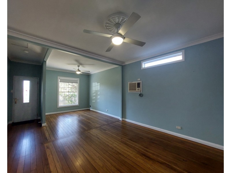 18 Gallipoli Avenue, Blackwall NSW 2256