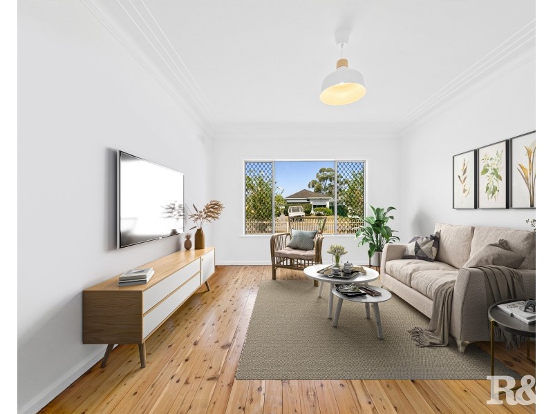 11 Crown Road, Umina Beach NSW 2257