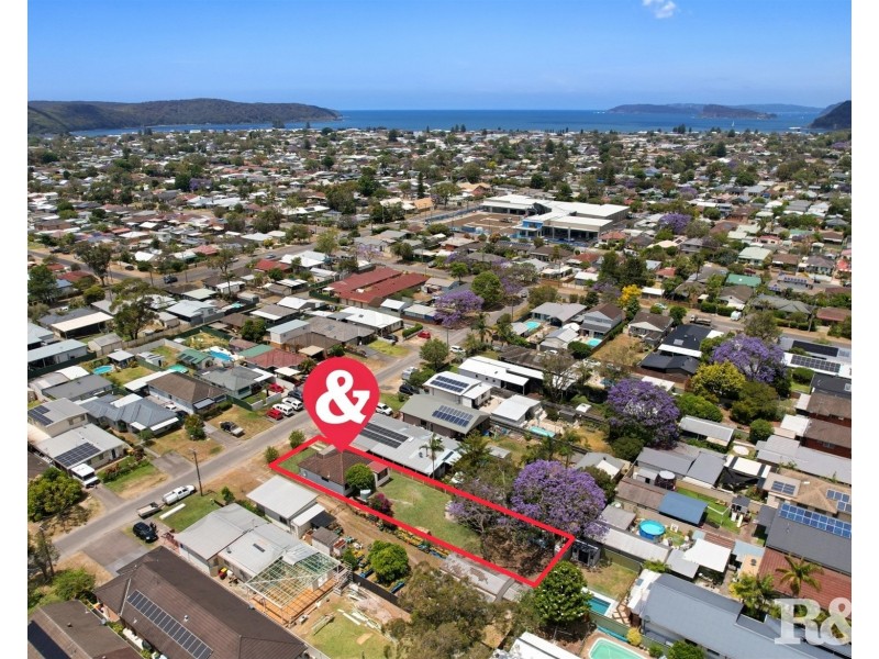 11 Crown Road, Umina Beach NSW 2257