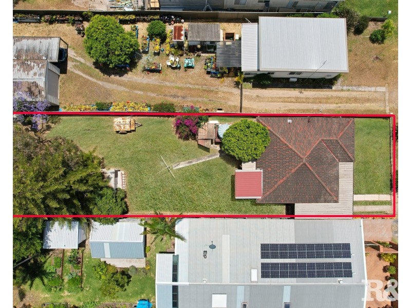 11 Crown Road, Umina Beach NSW 2257