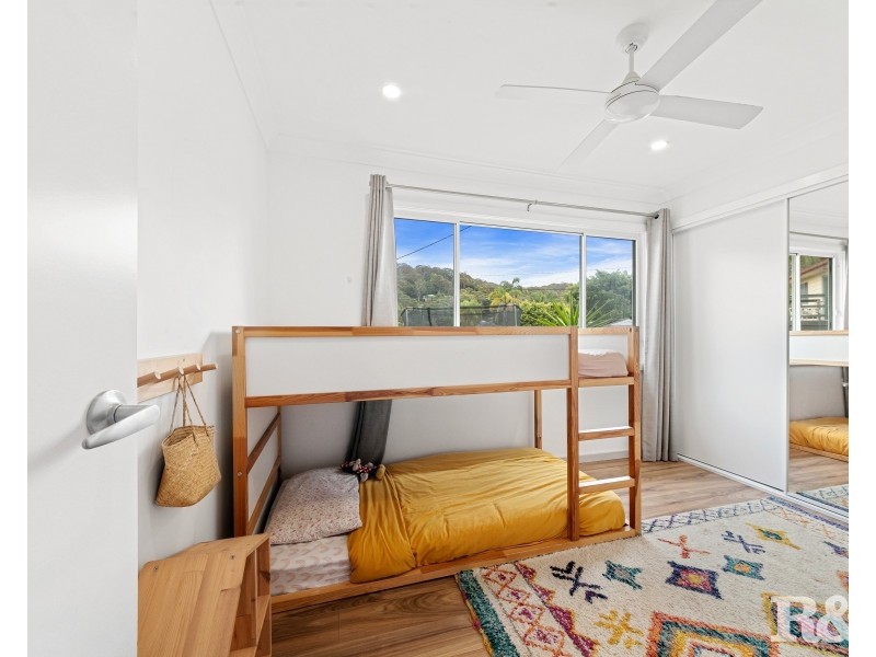 10 Vee Jay Place, Tascott NSW 2250