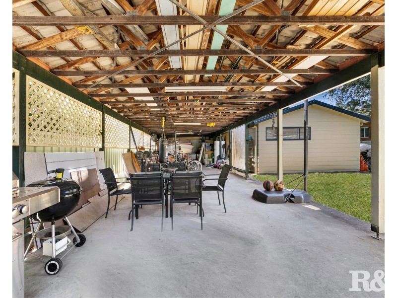 42 Honeysuckle Street, Umina Beach NSW 2257