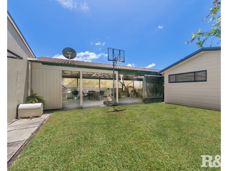 42 Honeysuckle Street, Umina Beach NSW 2257