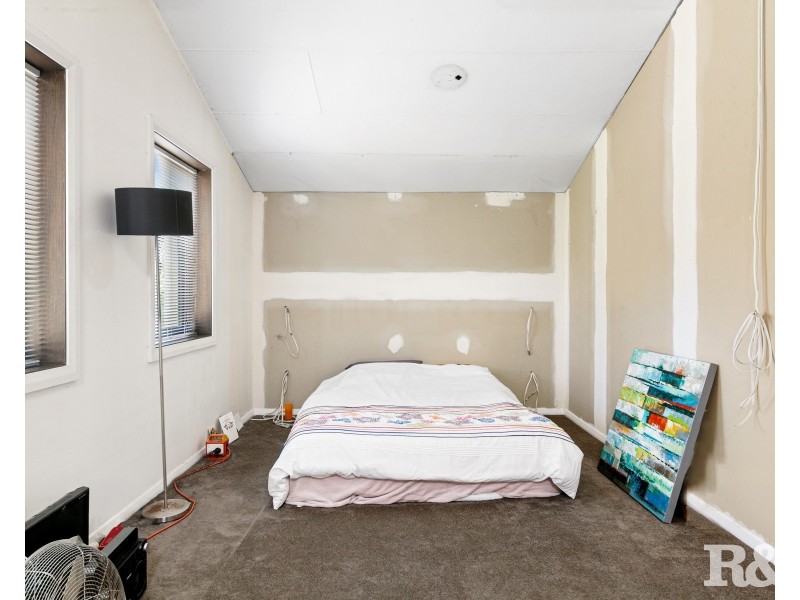 42 Honeysuckle Street, Umina Beach NSW 2257