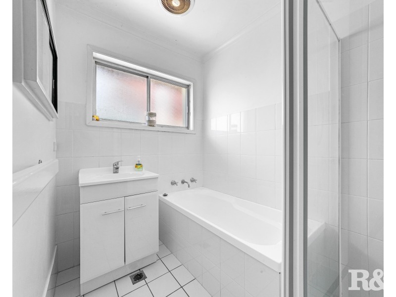 42 Honeysuckle Street, Umina Beach NSW 2257