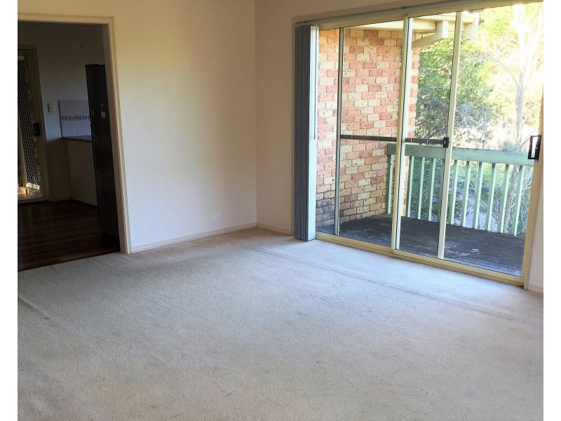 37 Narooma Road, Niagara Park NSW 2250