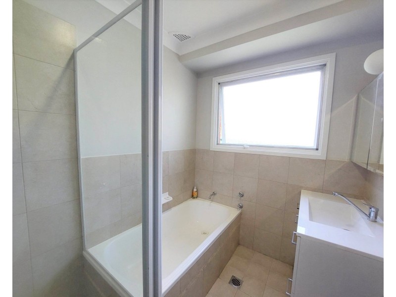 24 Bluefish Crescent, Tascott NSW 2250