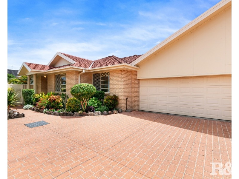 2/141-143 Barrenjoey Road, Ettalong Beach NSW 2257