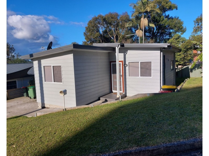 135A Brisbane Water Drive, Point Clare NSW 2250
