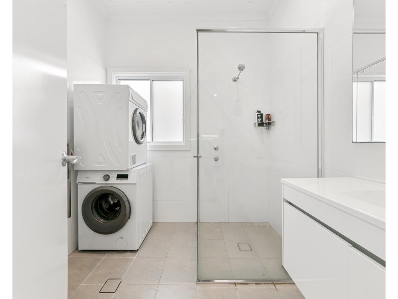 10a Vee Jay Place, Tascott NSW 2250