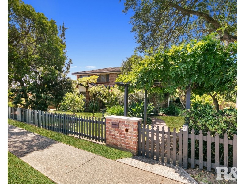 7 Allfield Road, Woy Woy NSW 2256
