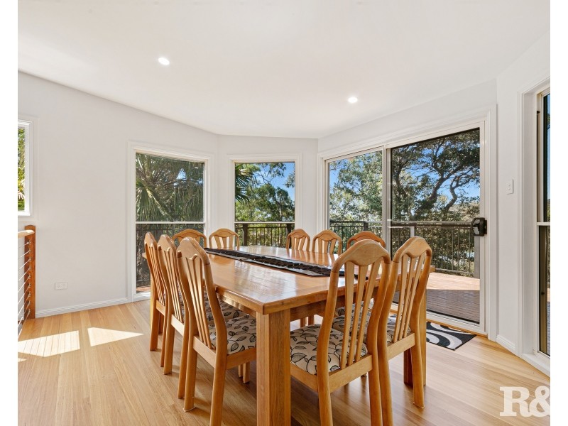 9 Horsfield Road, Horsfield Bay NSW 2256