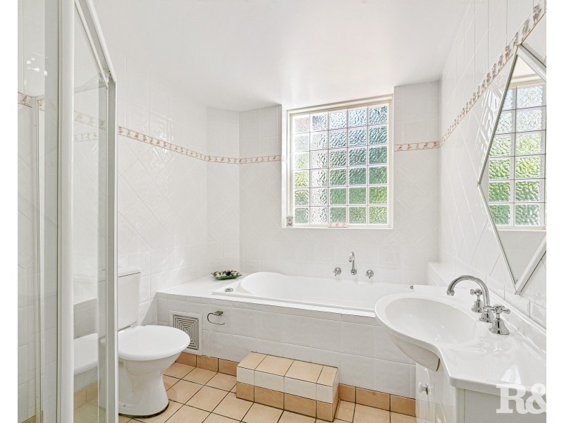 9 Horsfield Road, Horsfield Bay NSW 2256