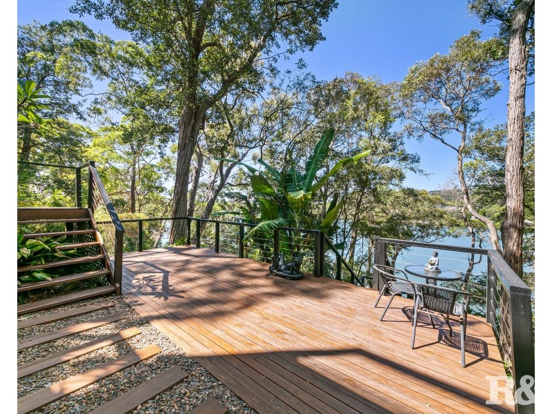 9 Horsfield Road, Horsfield Bay NSW 2256