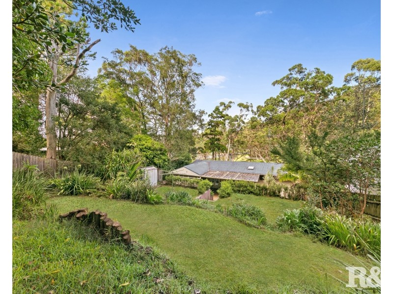 15 Melaleuca Crescent, Tascott NSW 2250