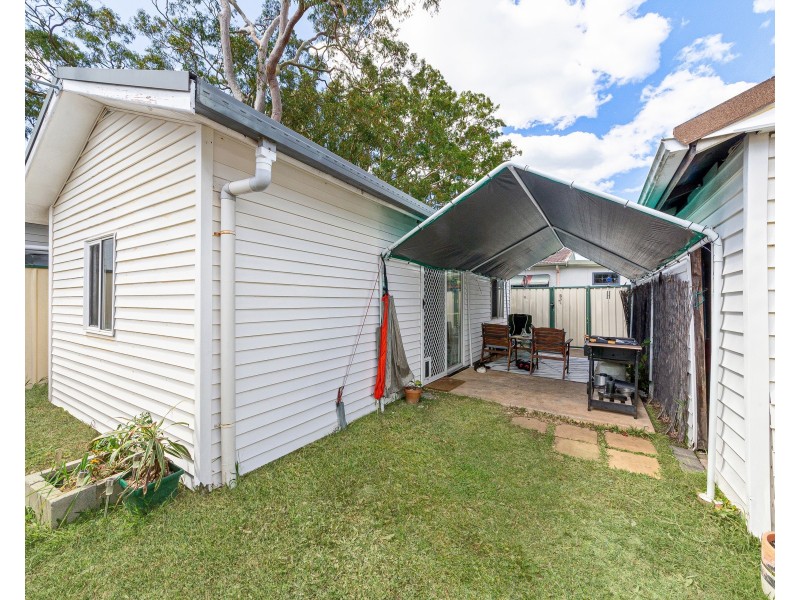 12A Wentworth Avenue South, Woy Woy NSW 2256