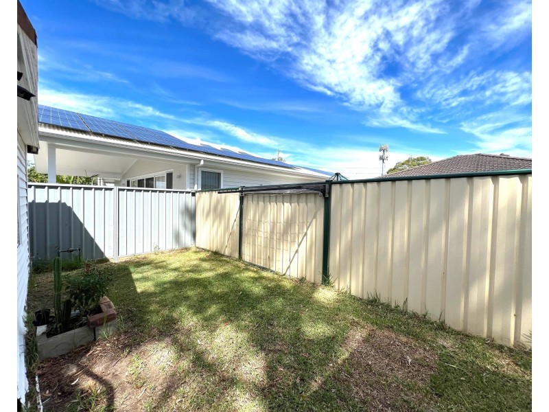 12A Wentworth Avenue South, Woy Woy NSW 2256