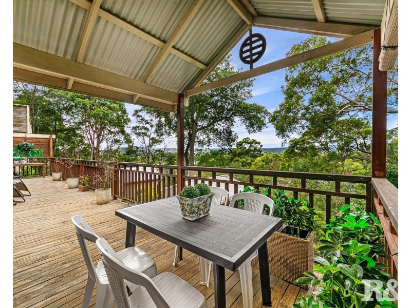 29 Greenhaven Drive, Umina Beach NSW 2257