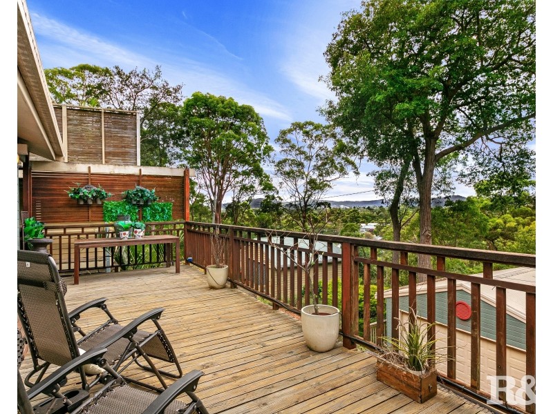 29 Greenhaven Drive, Umina Beach NSW 2257
