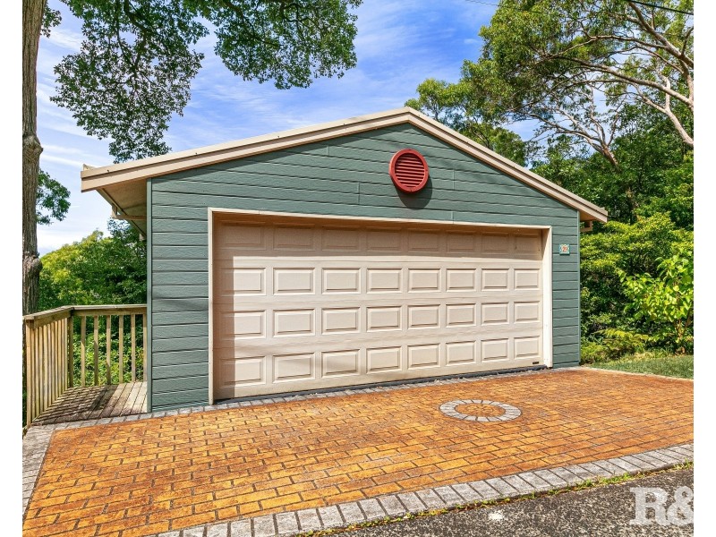 29 Greenhaven Drive, Umina Beach NSW 2257
