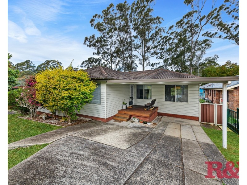 40 Bourbon Street, Wyoming NSW 2250