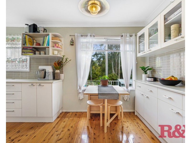 40 Bourbon Street, Wyoming NSW 2250