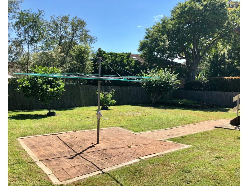 10 Northwind Avenue, Point Clare NSW 2250