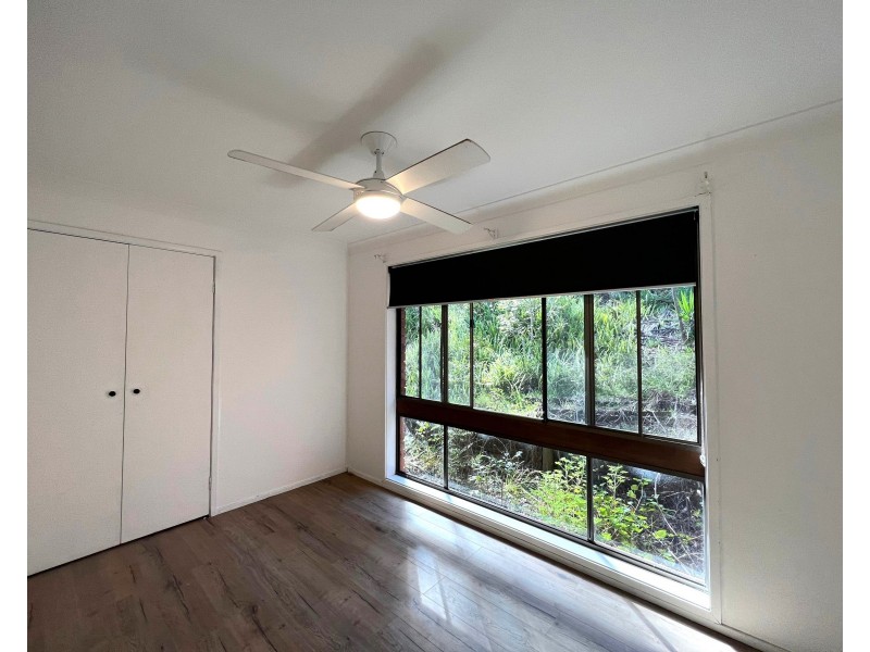 40 Melaleuca Crescent, Tascott NSW 2250