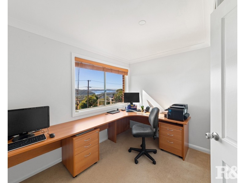 73 Kingsview Drive, Umina Beach NSW 2257