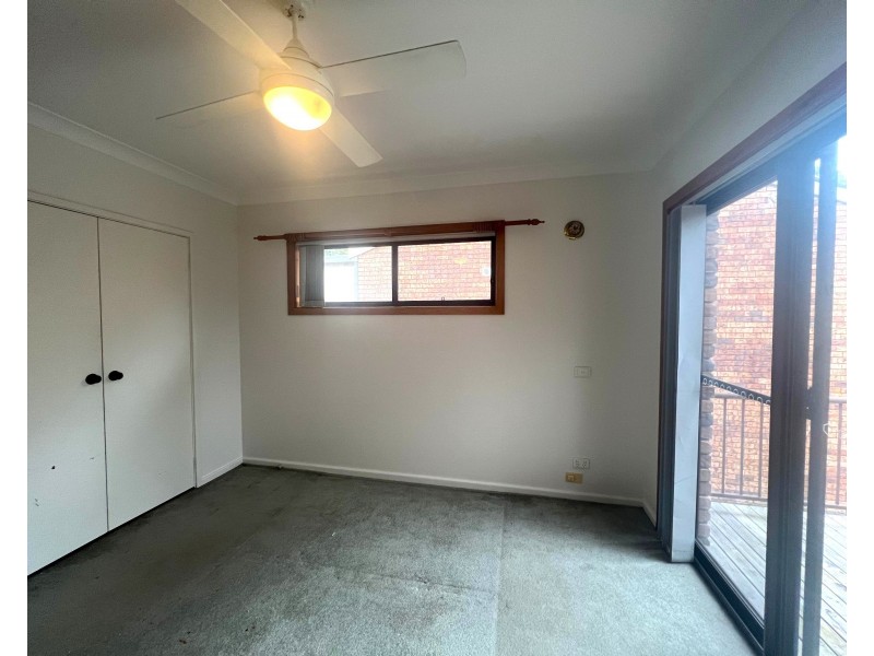 4 Kateena Avenue, Tascott NSW 2250