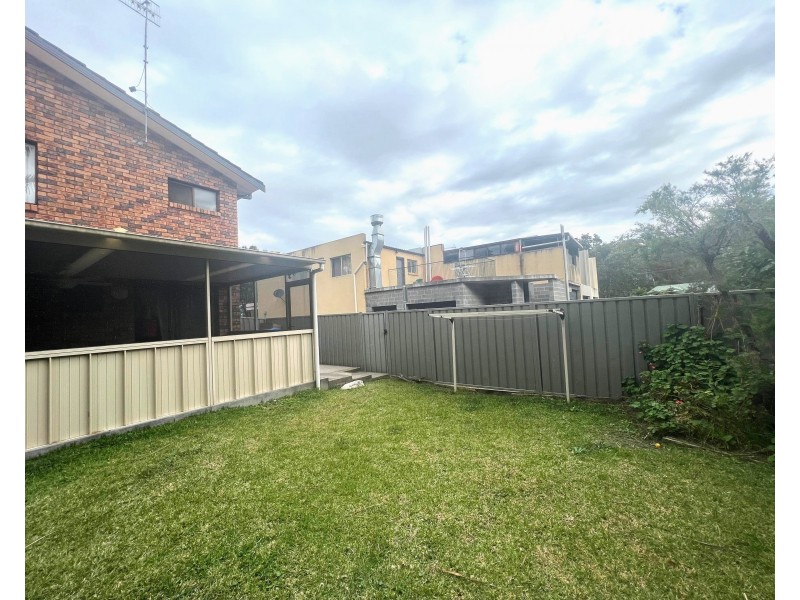 4 Kateena Avenue, Tascott NSW 2250